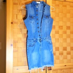 🐬 Most Wanted Jean Dress 🐬